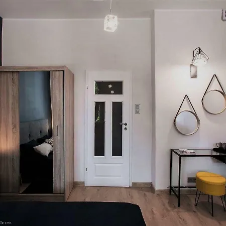 Nad Jeziorem Czos Apartmán *